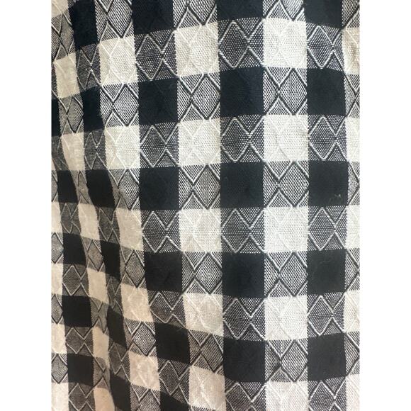 Valerie Stevens Black and White Gingham Bell Sleeves with Button Backing Blouse - Picture 7 of 7